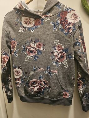 Gypsies & Moondust Gray Floral Hoodie Small E U C